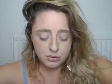 girl
        brooke_clarkexo cam image #1829456