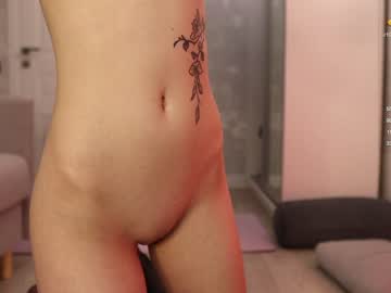 girl
        yesiamjasse cam image #2407028