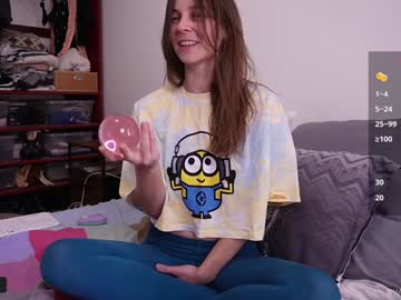 girl
        _meg cam image #5508055