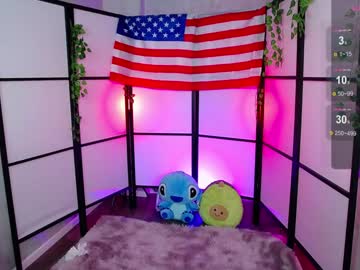 girl
        milkycute cam image #4516443