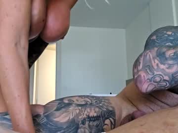 couple
        hotcoupletatts1 cam image #5232729