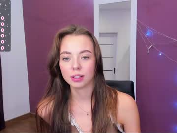 girl
        goldy_grace cam image #2400451