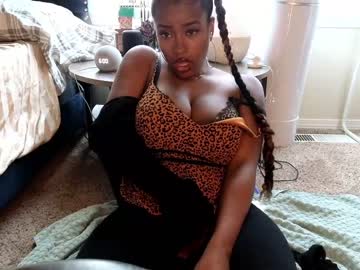 girl
        napudi1 cam image #2030666