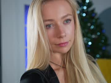 girl
        vika54784 cam image #5695117