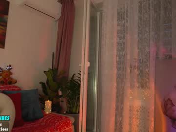 girl
        sweety_rinushka_ cam image #5772174