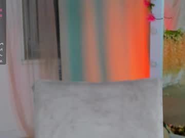 girl
        little_anitta cam image #6090665