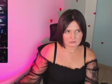 girl
        jennie_berry cam image #4653070