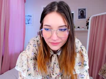 girl
        lana_say cam image #819905