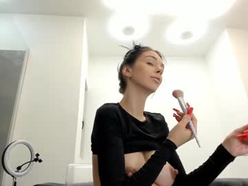 girl
        hotfallingdevil cam image #4207929
