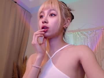 girl
        y_u_m_i_k_a cam image #1459202