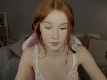 girl
        leahsthetics cam image #6121013