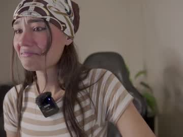 girl
        sam01___ cam image #6934961