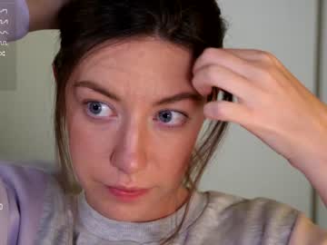 girl
        ronny_ponny cam image #73571