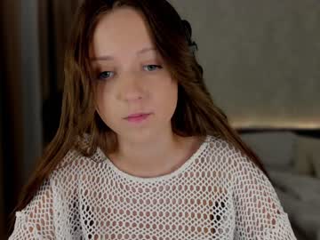 girl
        tadammary cam image #3004287