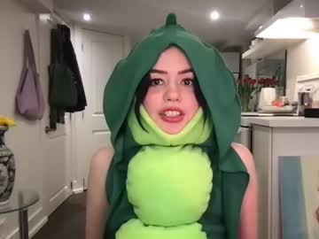 girl
        littlesugarpea cam image #1262992