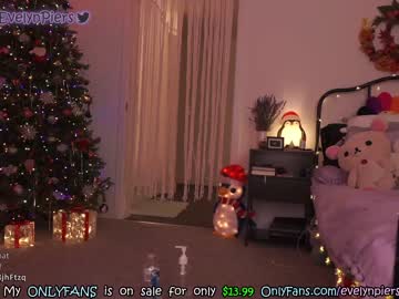 girl
        evelynpiers cam image #264745