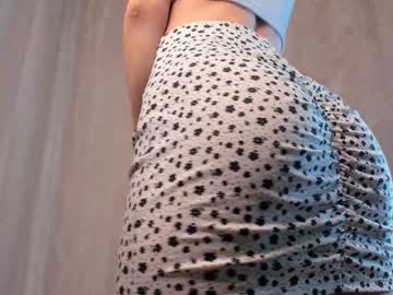 girl
        olivia_madyson cam image #2342462