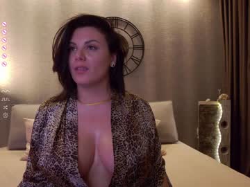 girl
        karrin cam image #2597527