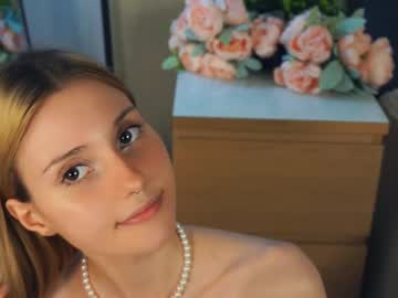 girl
        brimladamos cam image #6614192