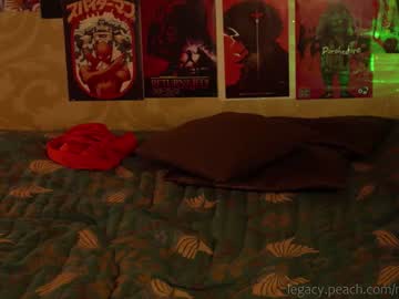 girl
        _northern_girl_ cam image #2674957
