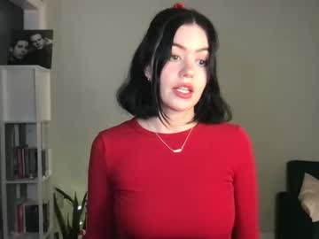 girl
        littlesugarpea cam image #3102068