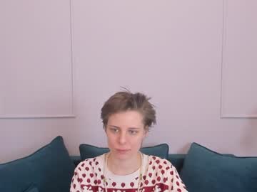 girl
        juliascheer cam image #1055870