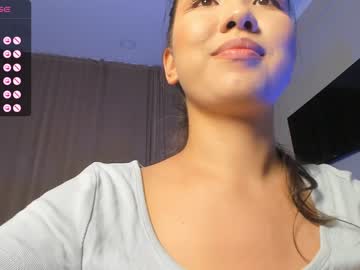 girl
        candy_ly cam image #2220500