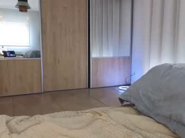 girl
        imkeira cam image #1295080