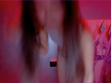 girl
        juliabeng1 cam image #2954233