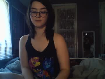 girl
        soursou cam image #3773007