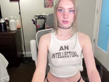 girl
        eve003300 cam image #5053014