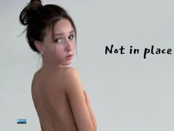 girl
        tadammary cam image #5415615