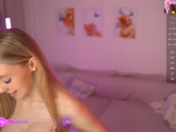 girl
        avroramy cam image #6210625