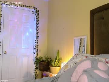 girl
        skybella_ cam image #6245285