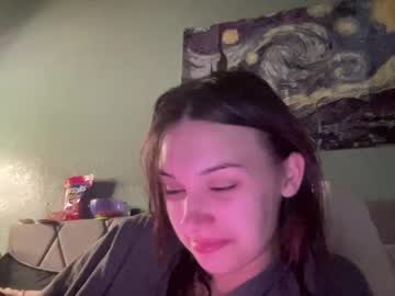 girl
        fairygirlcait cam image #4035678