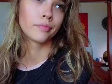 girl
        _demi_dee_ cam image #6264788