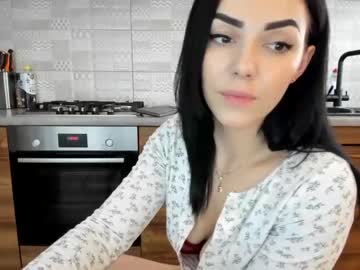 girl
        missnelly cam image #2084945