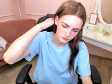 girl
        rosa_flavors cam image #2337824