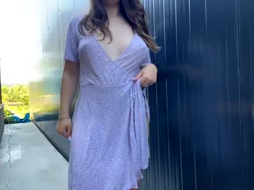girl
        nyconik cam image #6816983