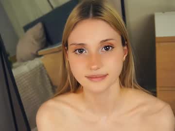 girl
        brimladamos cam image #6592469