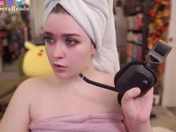 girl
        evelynpiers cam image #4983353