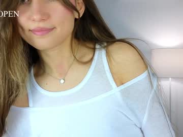 girl
        ambertan1 cam image #6038886