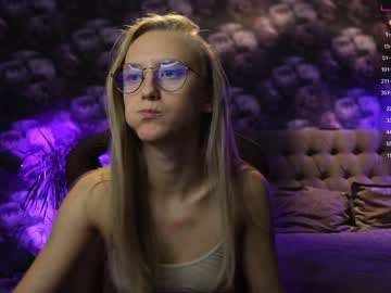 girl
        angeellina cam image #859567