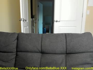 couple
        bellabluexoxo cam image #1522084