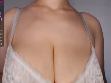 girl
        annamooree cam image #1388366