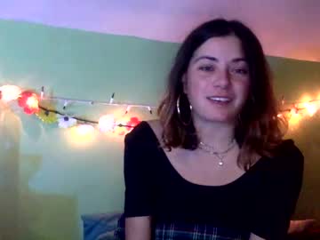 girl
        janicepepper cam image #193473