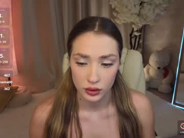 girl
        lori_blushcrystal cam image #5991208
