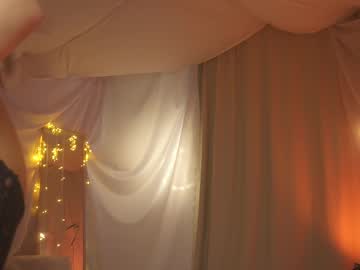 girl
        sunny_maria cam image #6218746