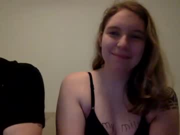 couple
        kummingkam cam image #882138