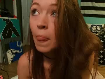 girl
        anabelleleigh cam image #6202659